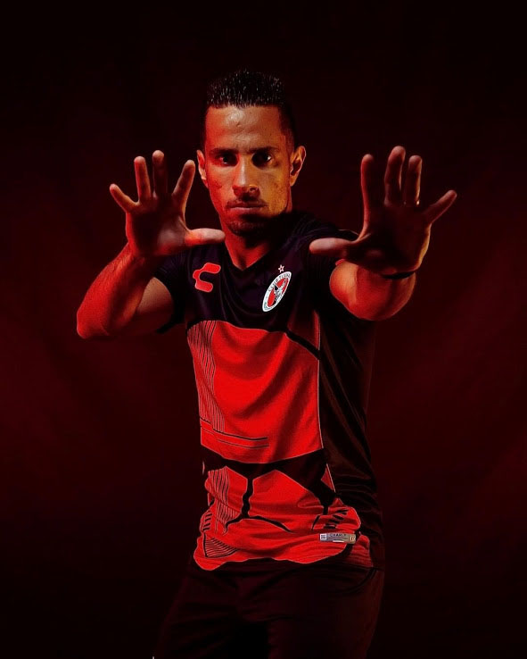 Club Tijuana Soccer Jersey Alternativo Star Wars Black&Red Replica